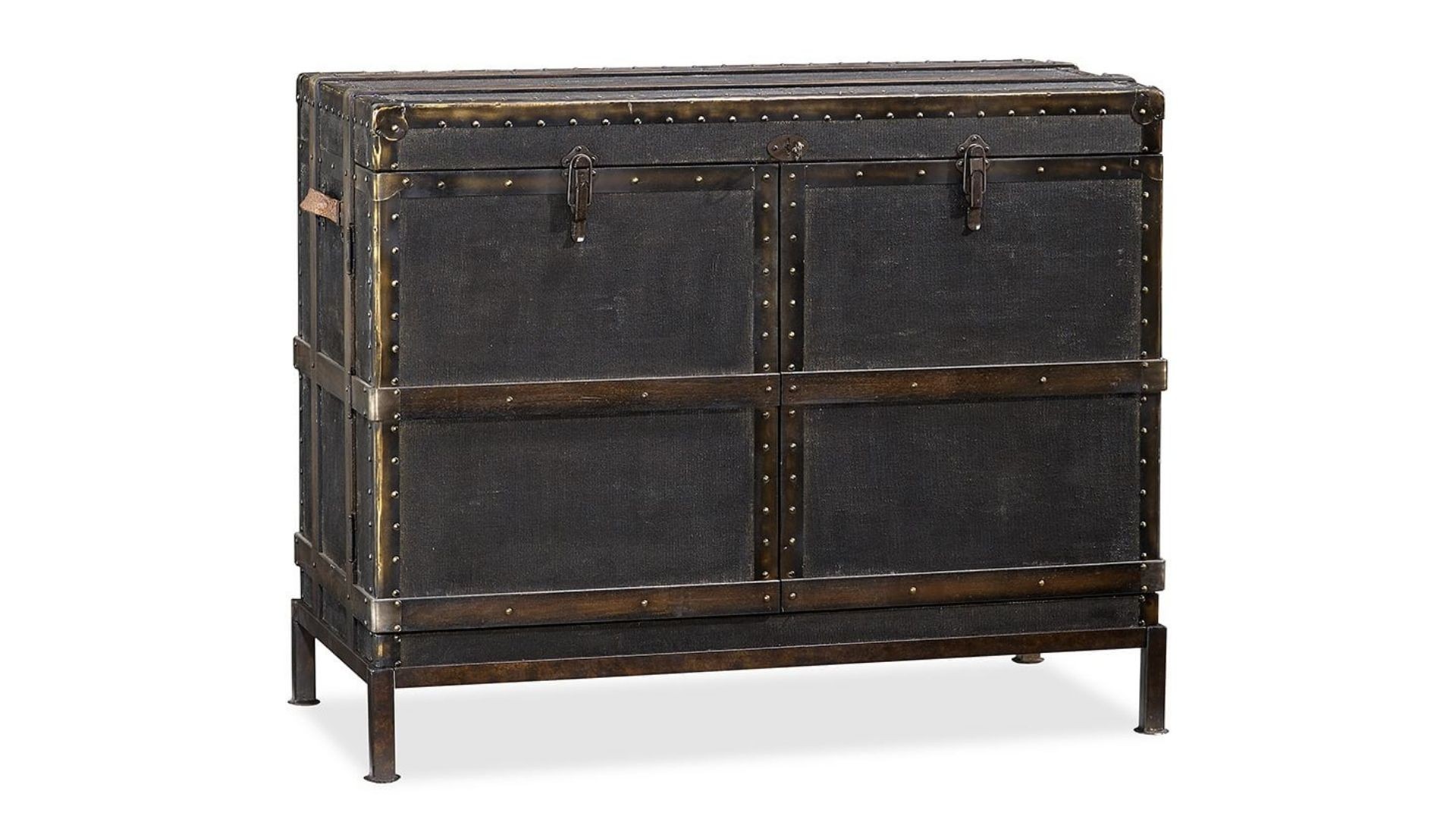 Arched Manor Ludlow Bar Cabinet 1
