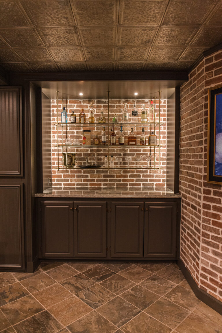 Basement Bar -4325