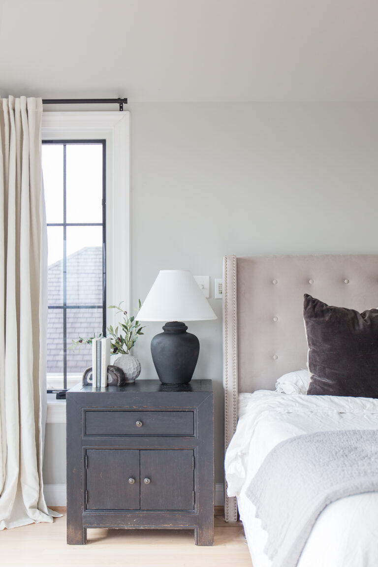Master Bedroom-0370