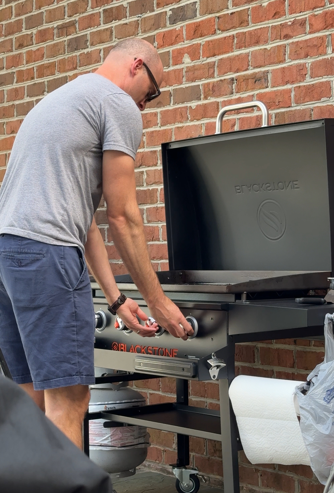 Turning on the Blackstone 36" Griddle