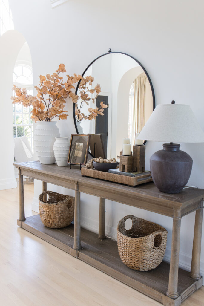 Fall decor ideas for a fall entryway