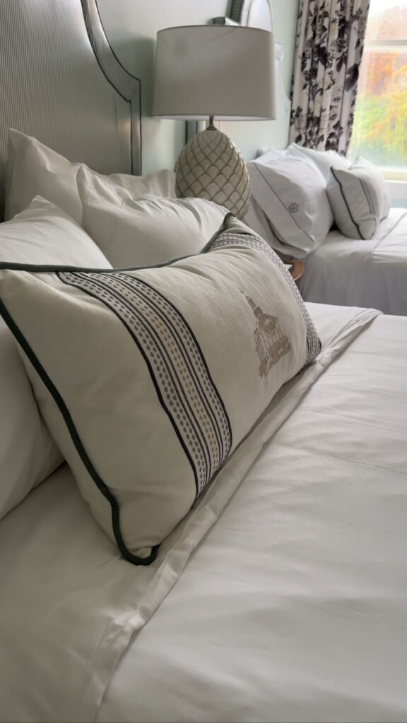 The bed, pillows, and bedding were extremely comfortable