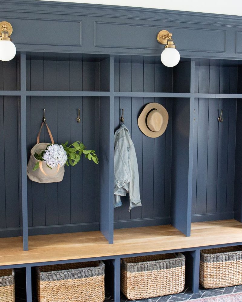 Mudroom lockers in Hale Navy